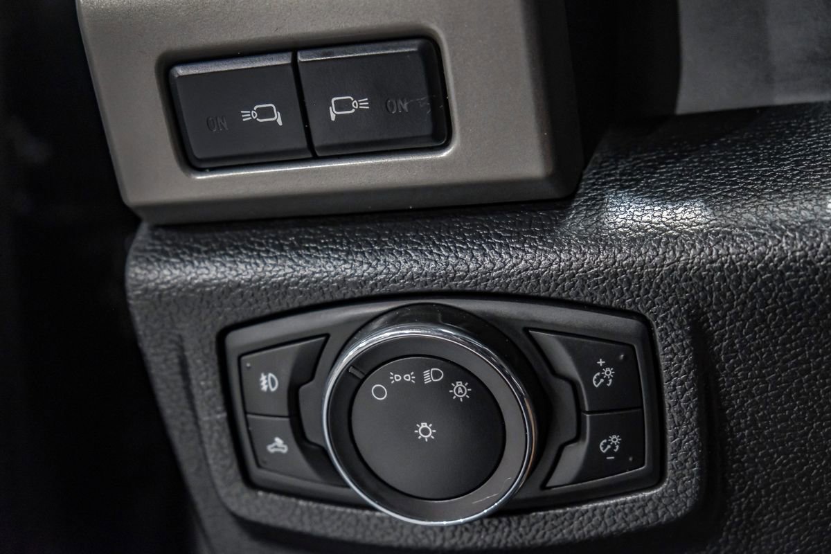 Used 2017 Ford F350 Lariat w/ Lariat Ultimate Package image 31