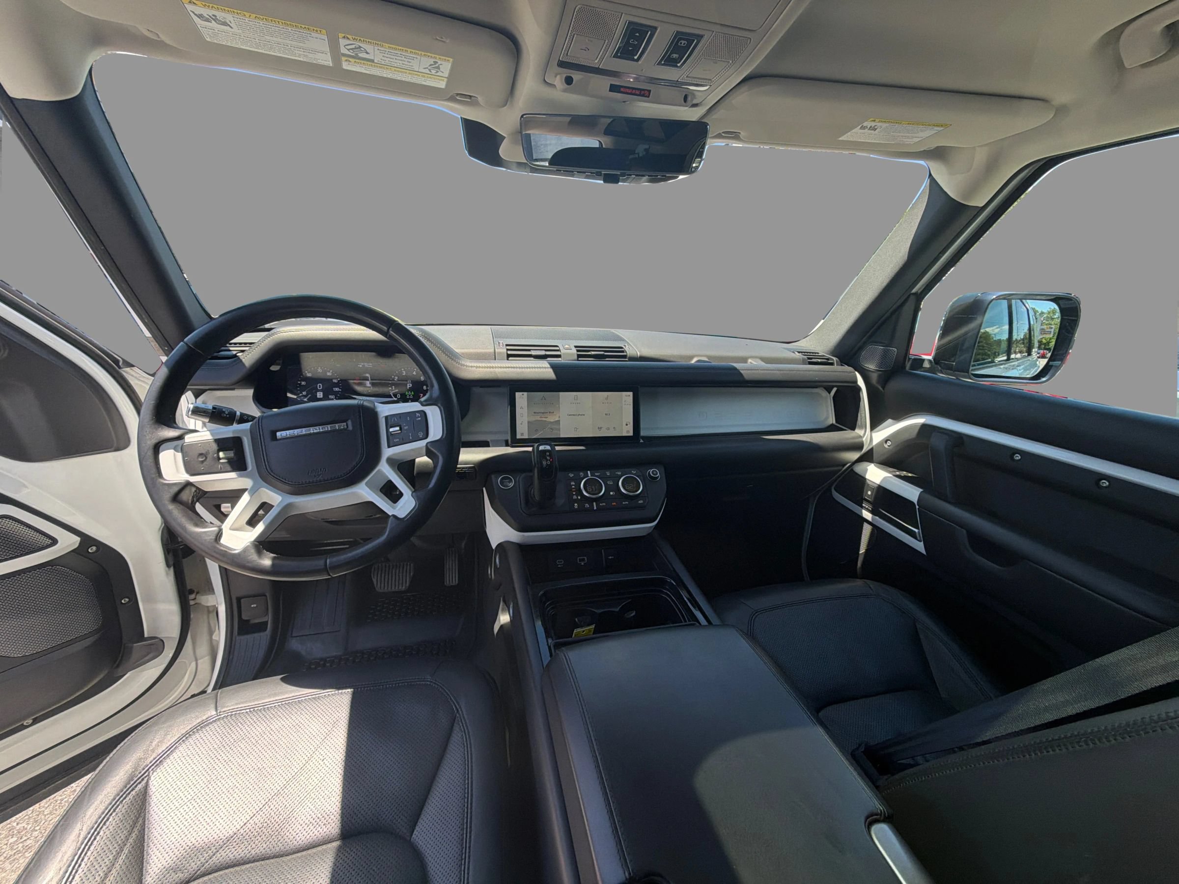 Used 2020 Land Rover Defender 110 SE AWD/4WD image 23