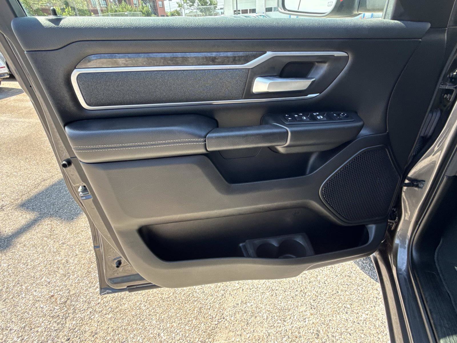 Used 2019 RAM 1500 Big Horn AWD/4WD image 17