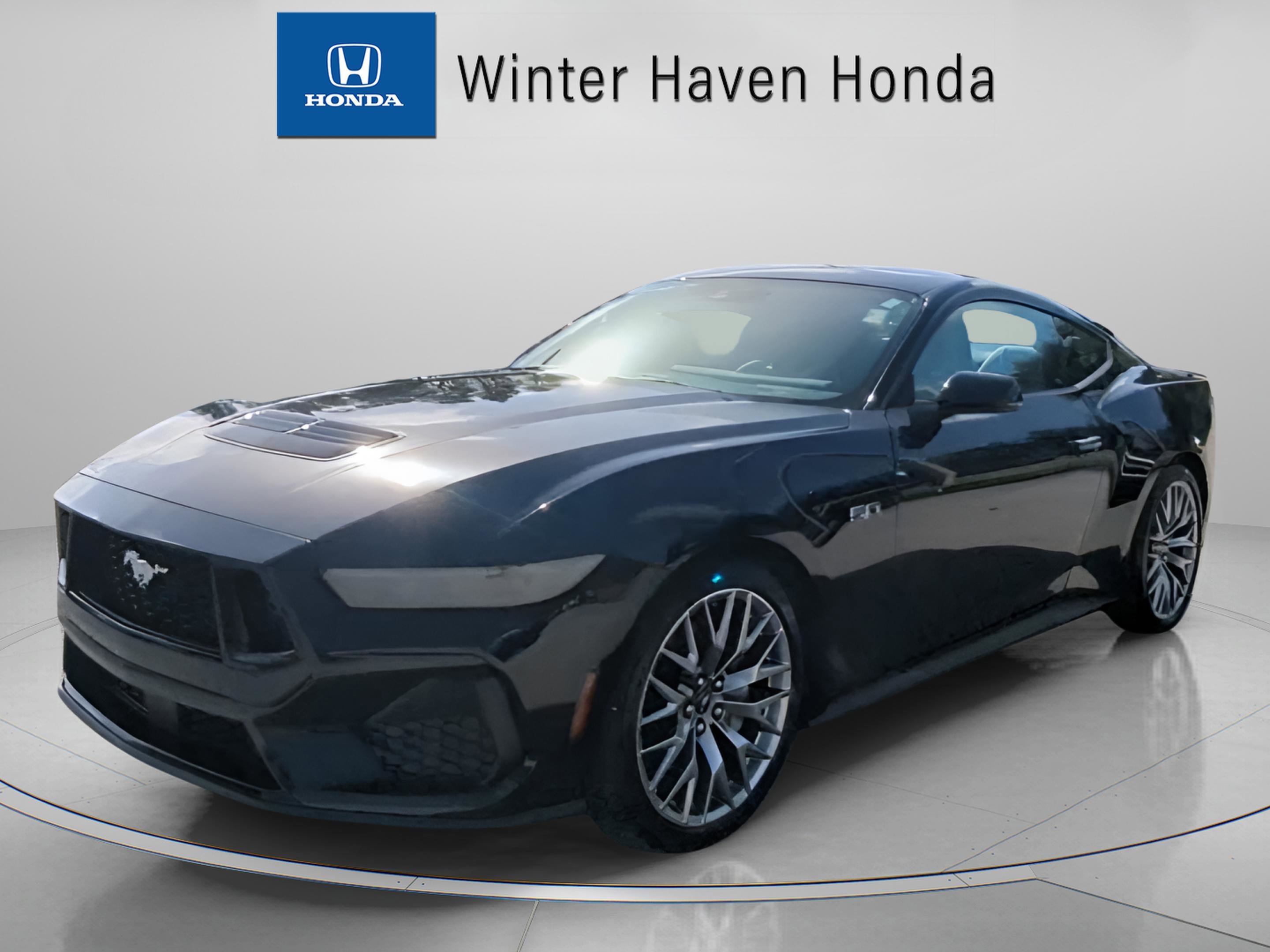 Used 2025 Ford Mustang GT Premium image 12