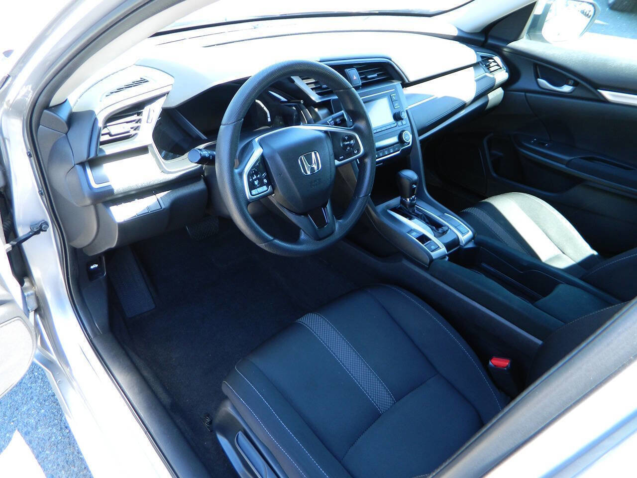 Used 2020 Honda Civic LX image 11