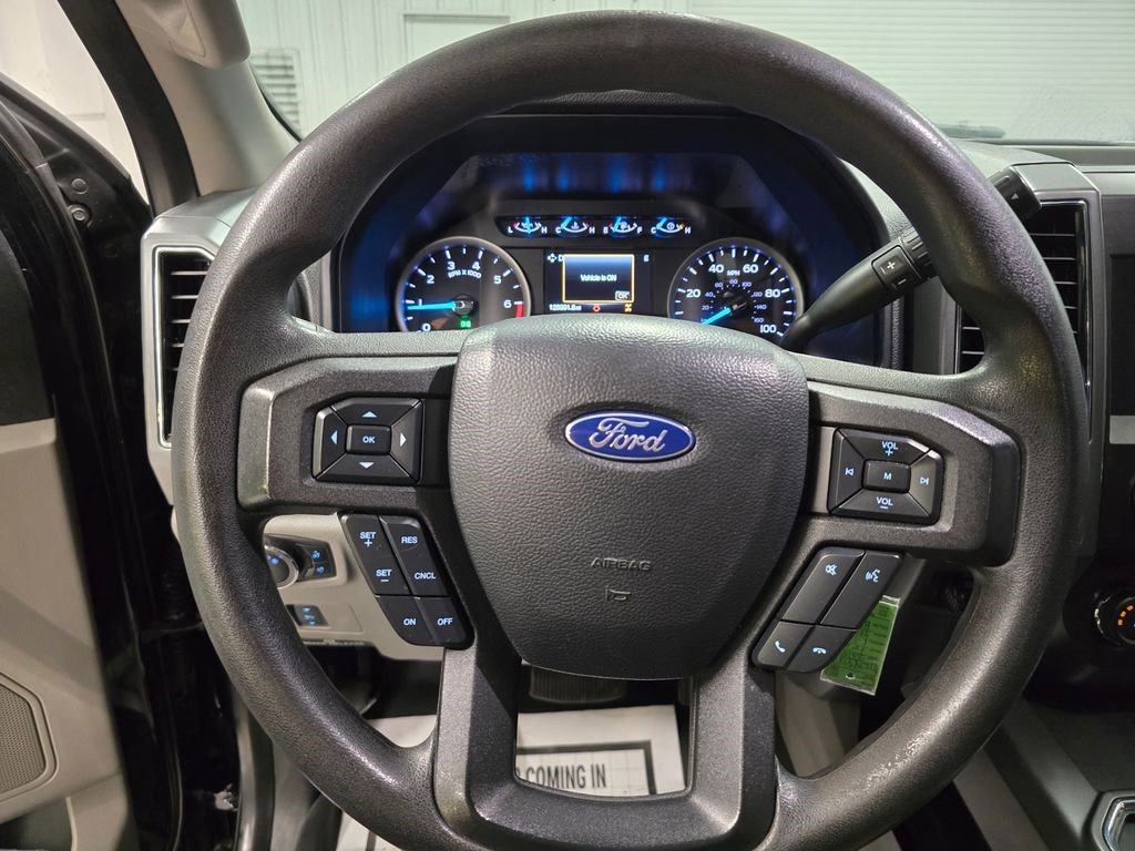 Used 2019 Ford F250 XLT w/ XLT Premium Package AWD/4WD image 22