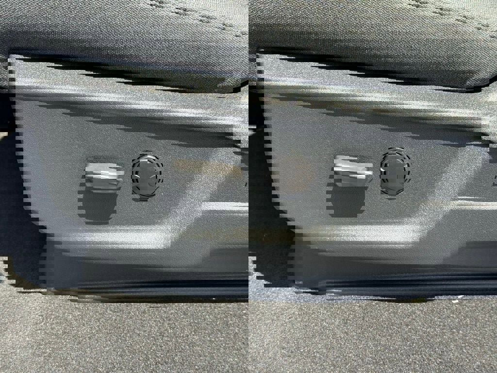 New 2026 Ford F250 XLT image 16