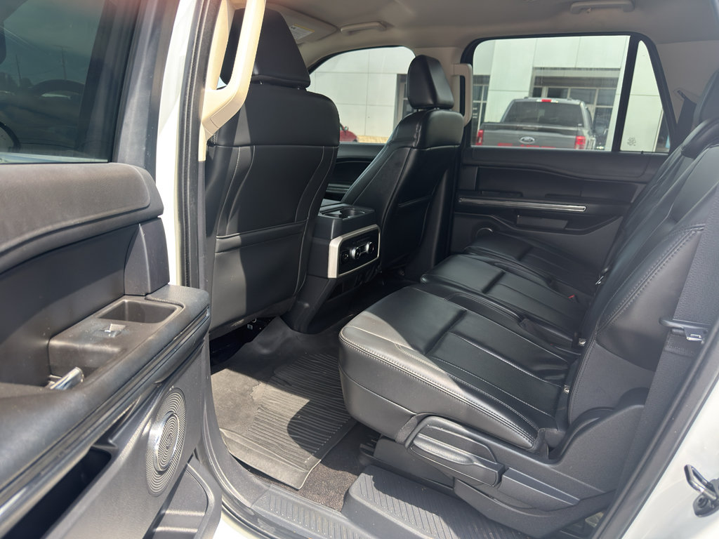 Used 2023 Ford Expedition Max XLT AWD/4WD image 31