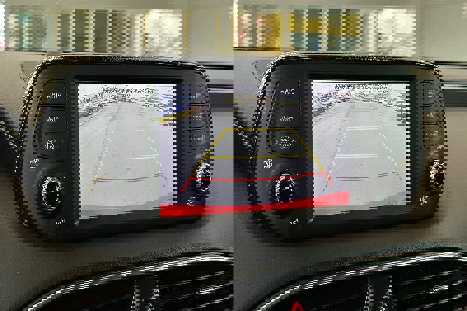 Used 2019 Hyundai Santa Fe SE image 20