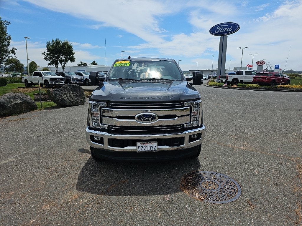Used 2019 Ford F350 Lariat w/ Lariat Ultimate Package AWD/4WD image 9