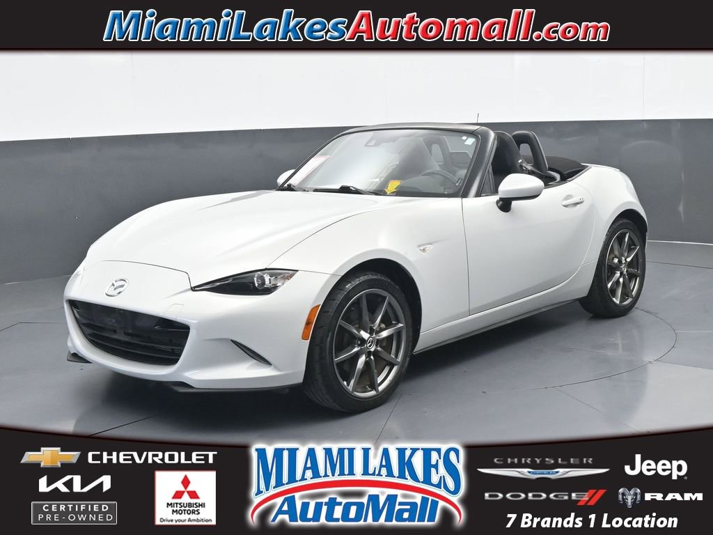 Used 2016 MAZDA MX-5 Miata Grand Touring image 1