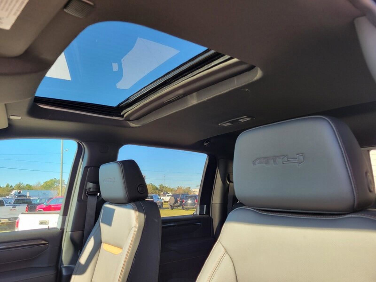 New 2026 GMC Sierra 2500 AT4 w/ AT4 Premium Plus Package image 23