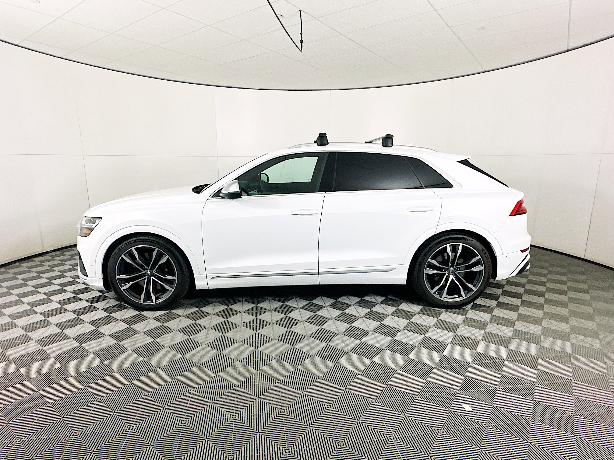 Used 2021 Audi SQ8 Premium Plus w/ Driver Assistance Package AWD/4WD image 4