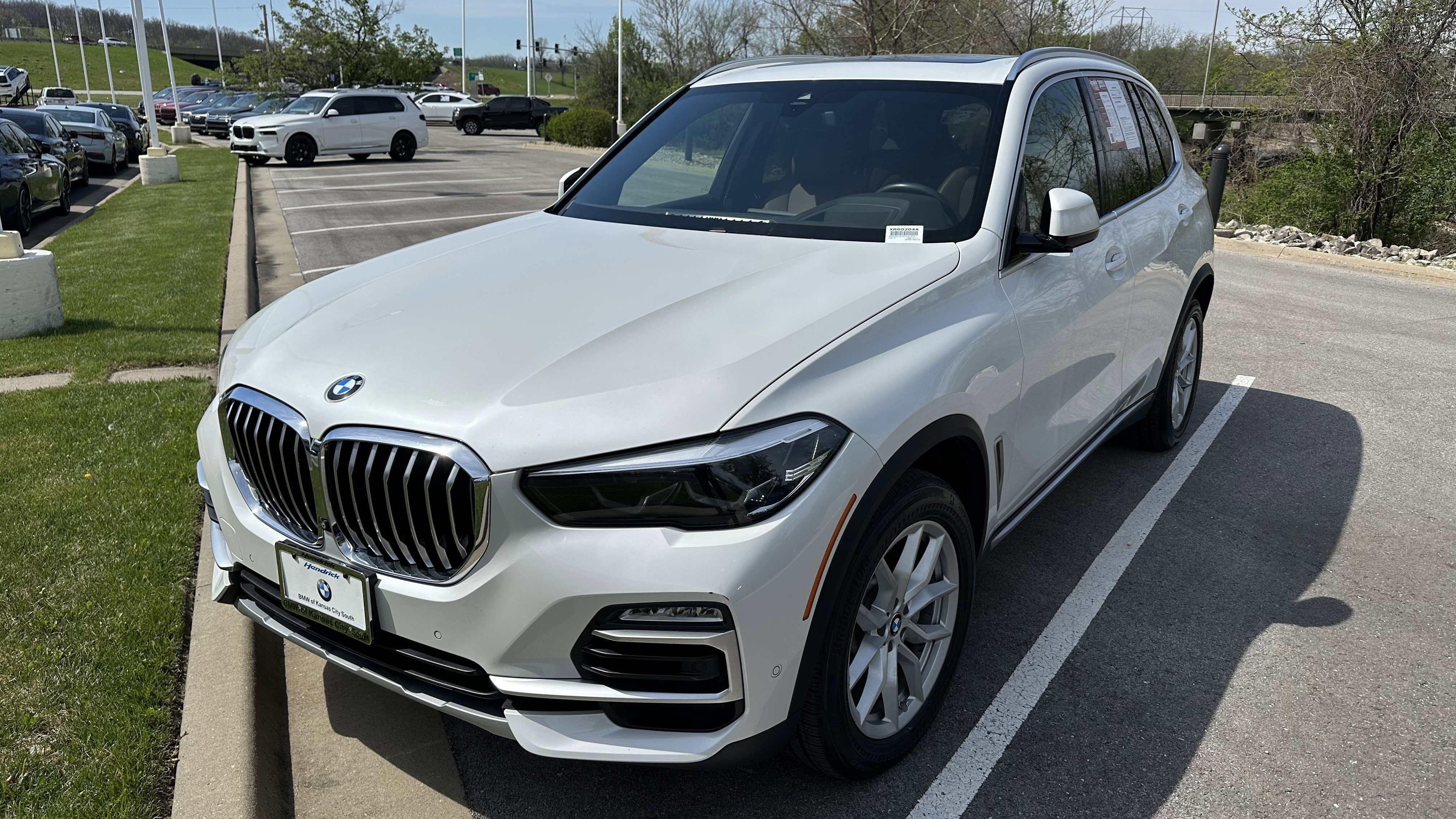 Used 2019 BMW X5 xDrive40i w/ Premium Package 2 AWD/4WD image 5