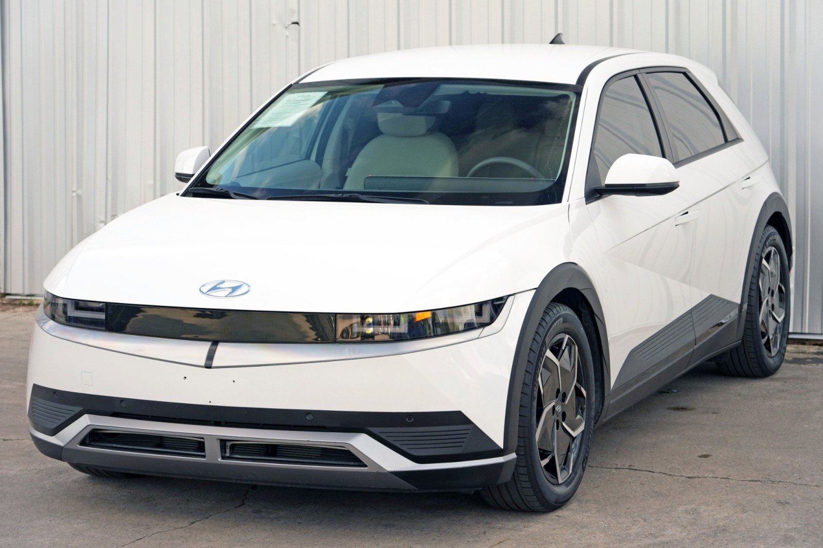 Used 2022 Hyundai Ioniq 5 SEL RWD image 45
