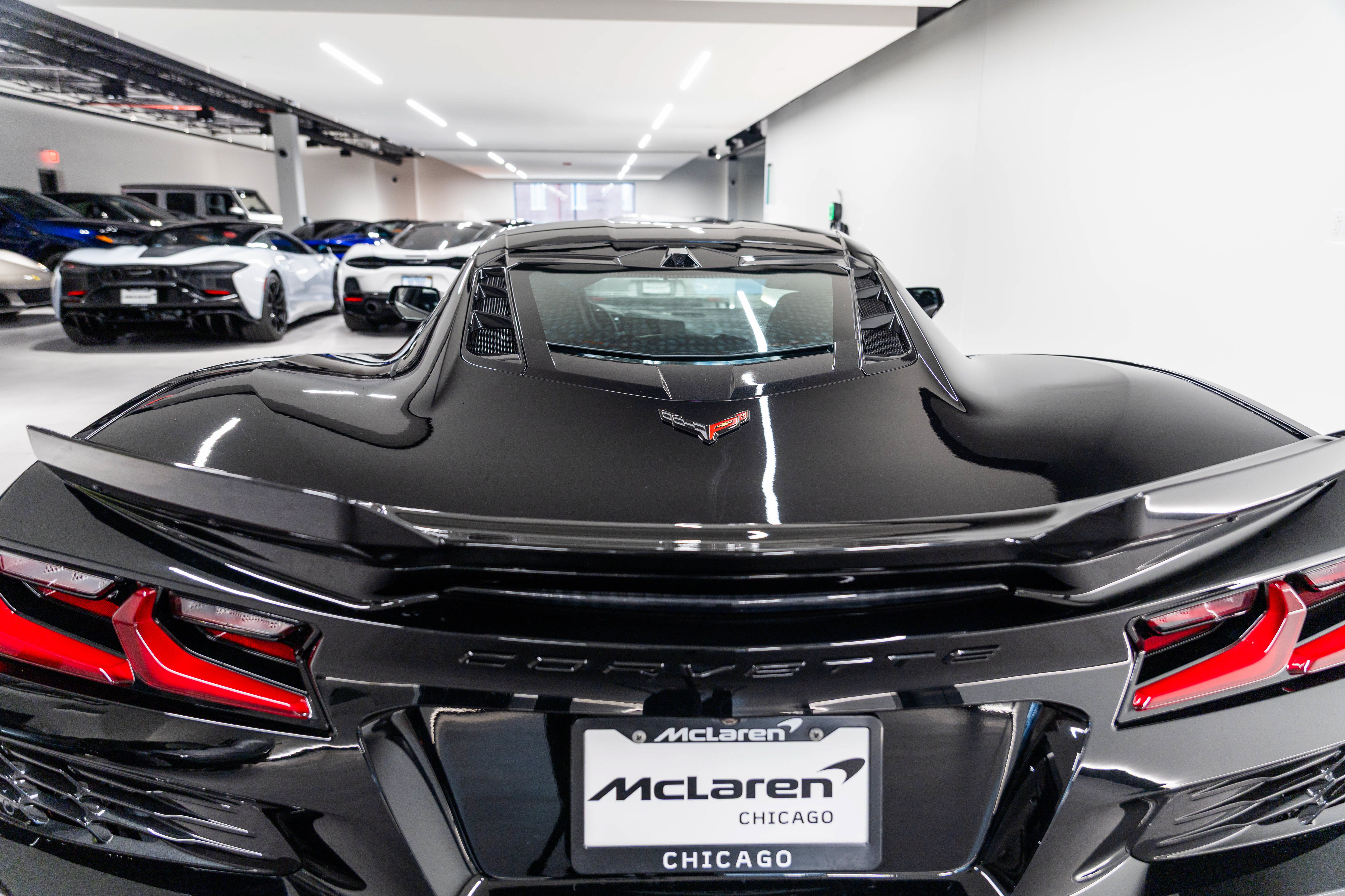Used 2023 Chevrolet Corvette Z06 RWD image 11
