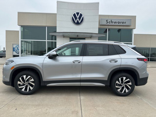 New 2025 Volkswagen Tiguan S