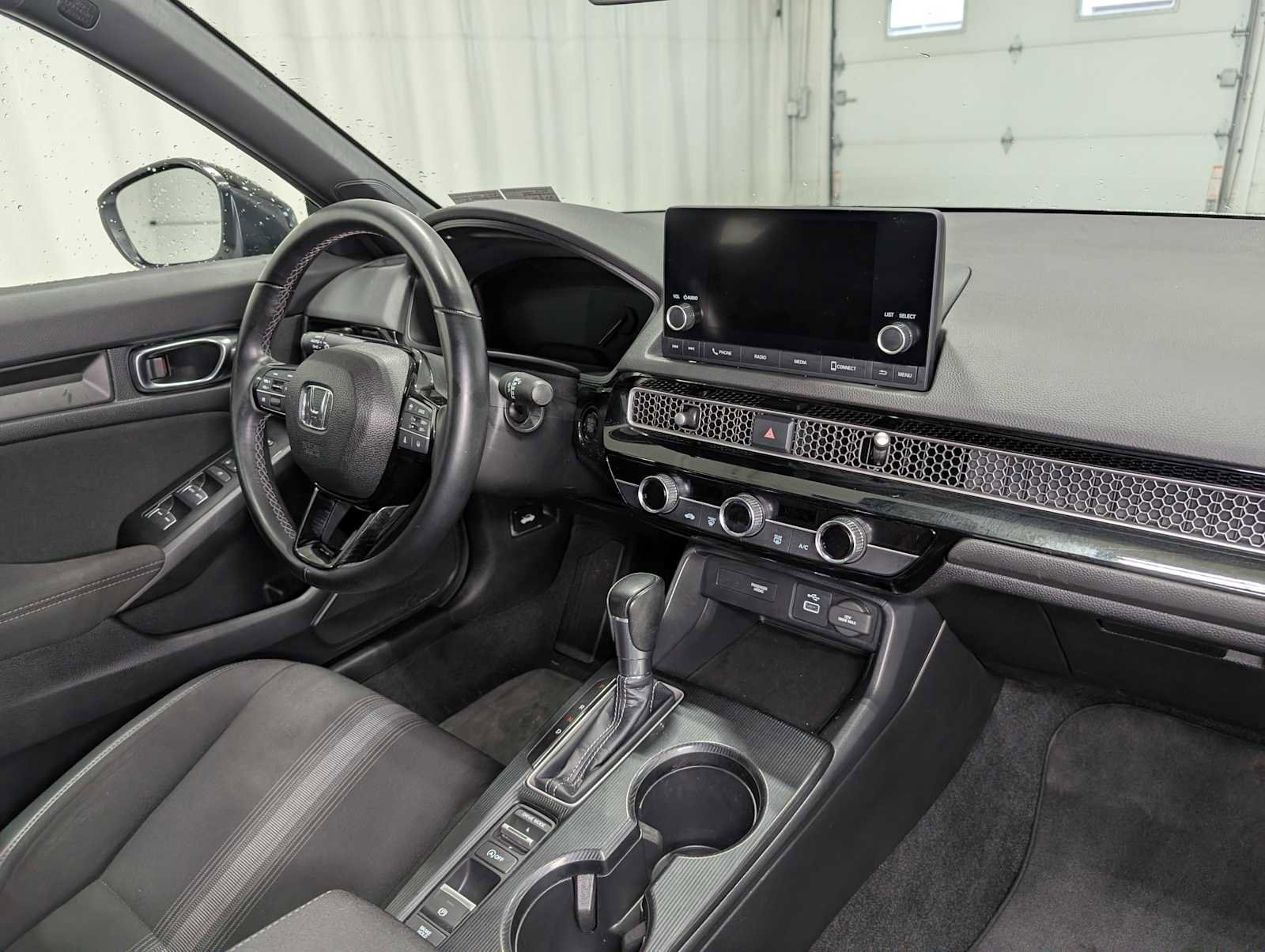 Certified 2022 Honda Civic Sport image 39