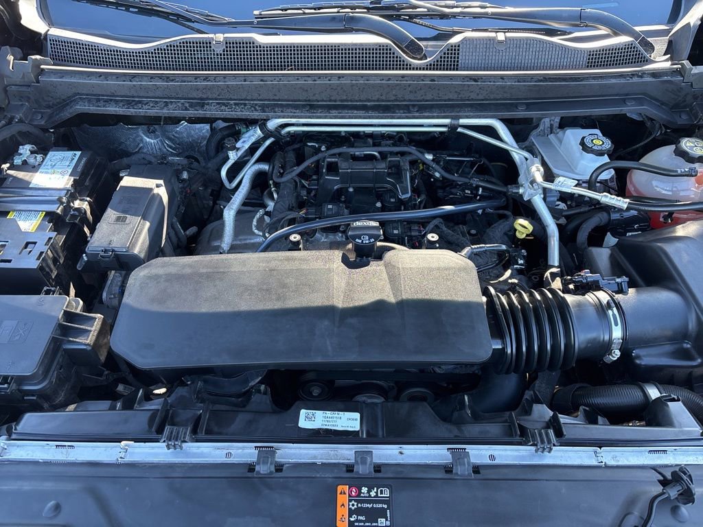 Used 2023 Chevrolet Colorado W/T w/ Advanced Trailering Package AWD/4WD image 10