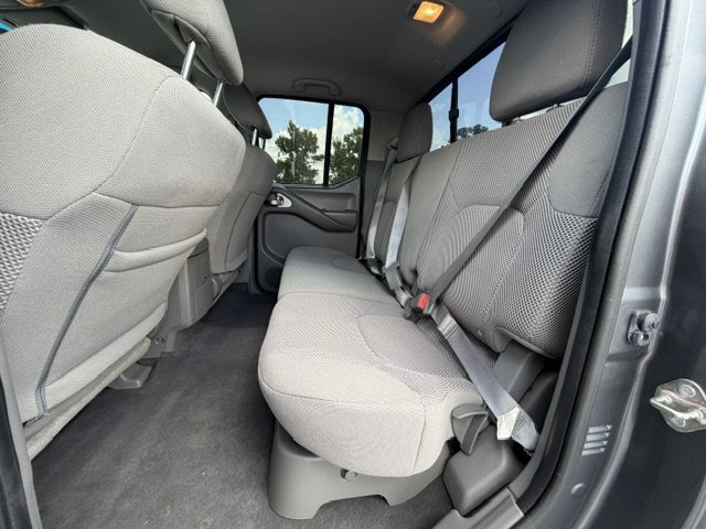 Used 2019 Nissan Frontier SV w/ Value Truck Package RWD image 12