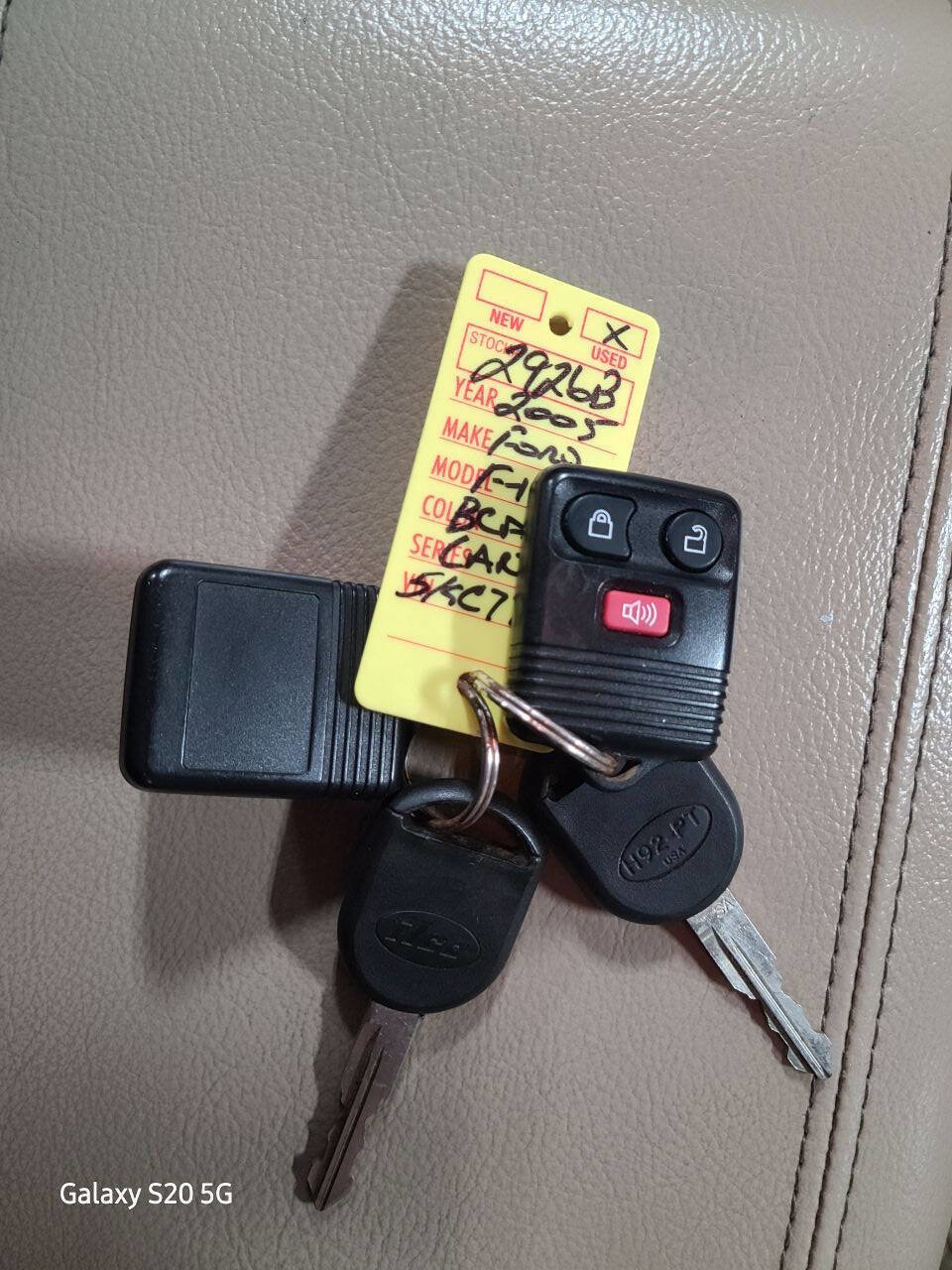 Used 2005 Ford F150 Lariat image 24