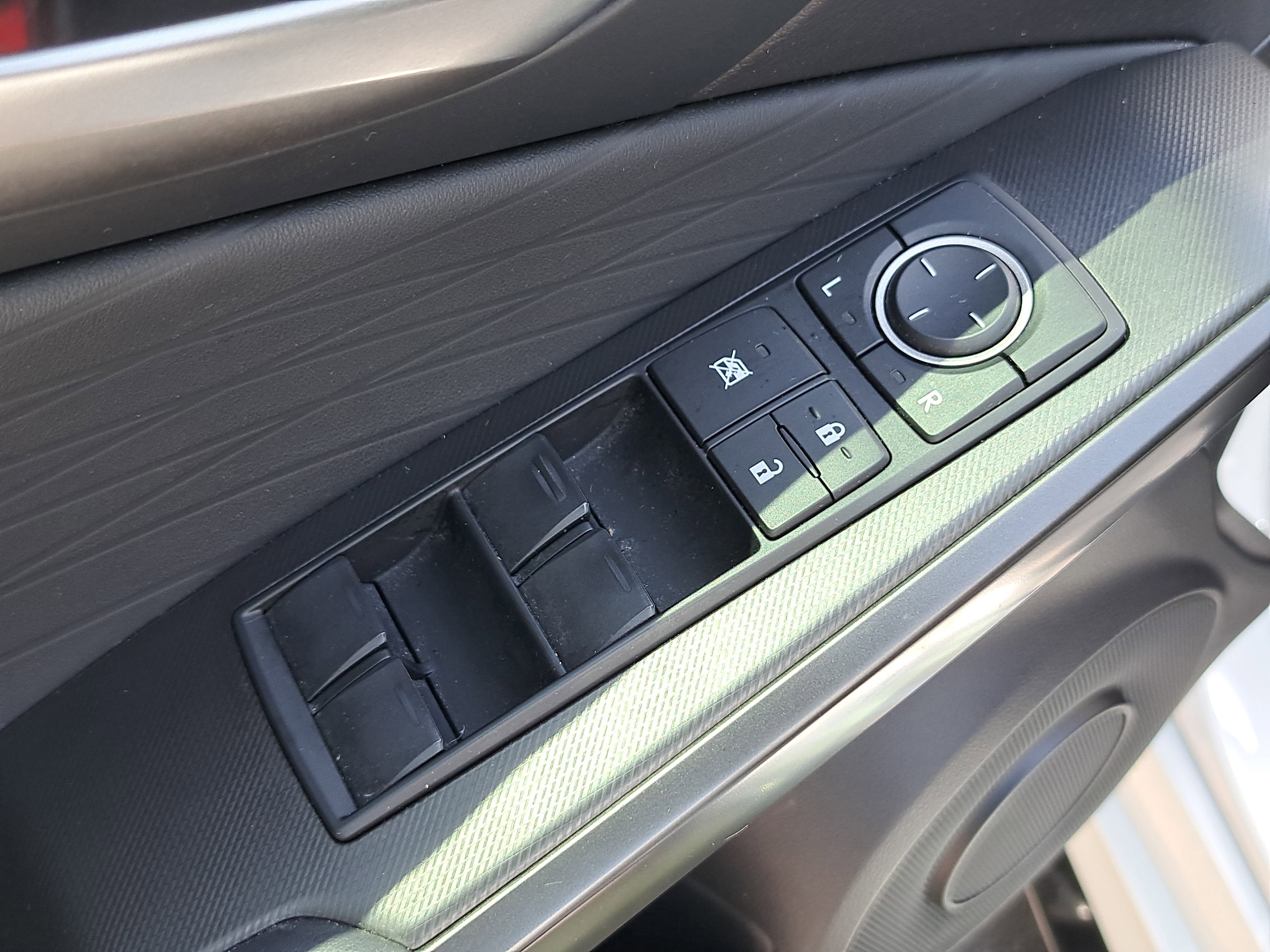 Certified 2022 Lexus IS 350 F Sport image 17