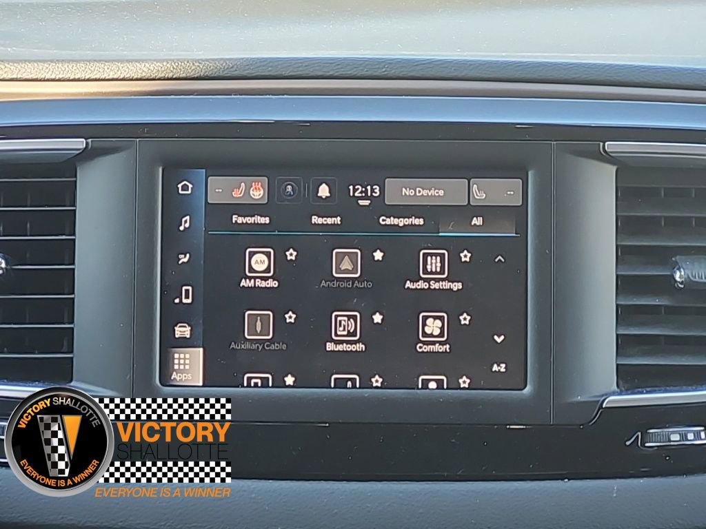 Certified 2023 Chrysler Voyager LX image 4