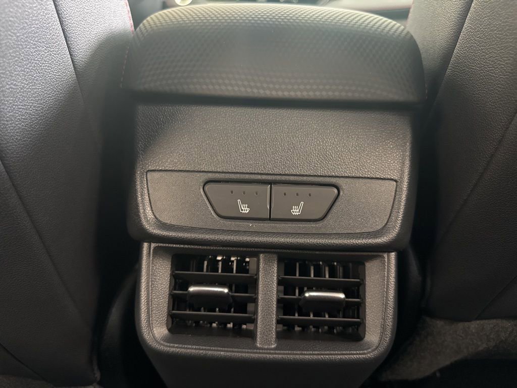 New 2026 Chevrolet Equinox RS w/ Convenience Package III AWD/4WD image 27