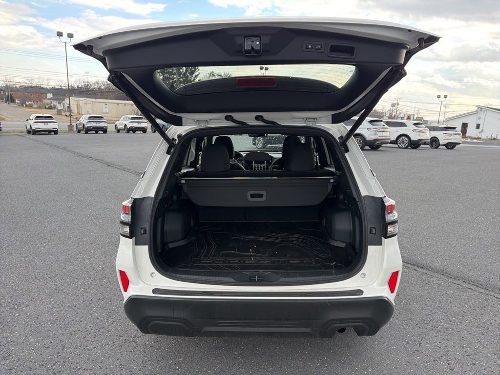 Certified 2025 Subaru Forester Premium w/ Convenience Package #2 image 16
