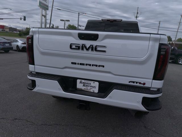 Used 2025 GMC Sierra 2500 AT4 w/ AT4 Premium Plus Package AWD/4WD image 19