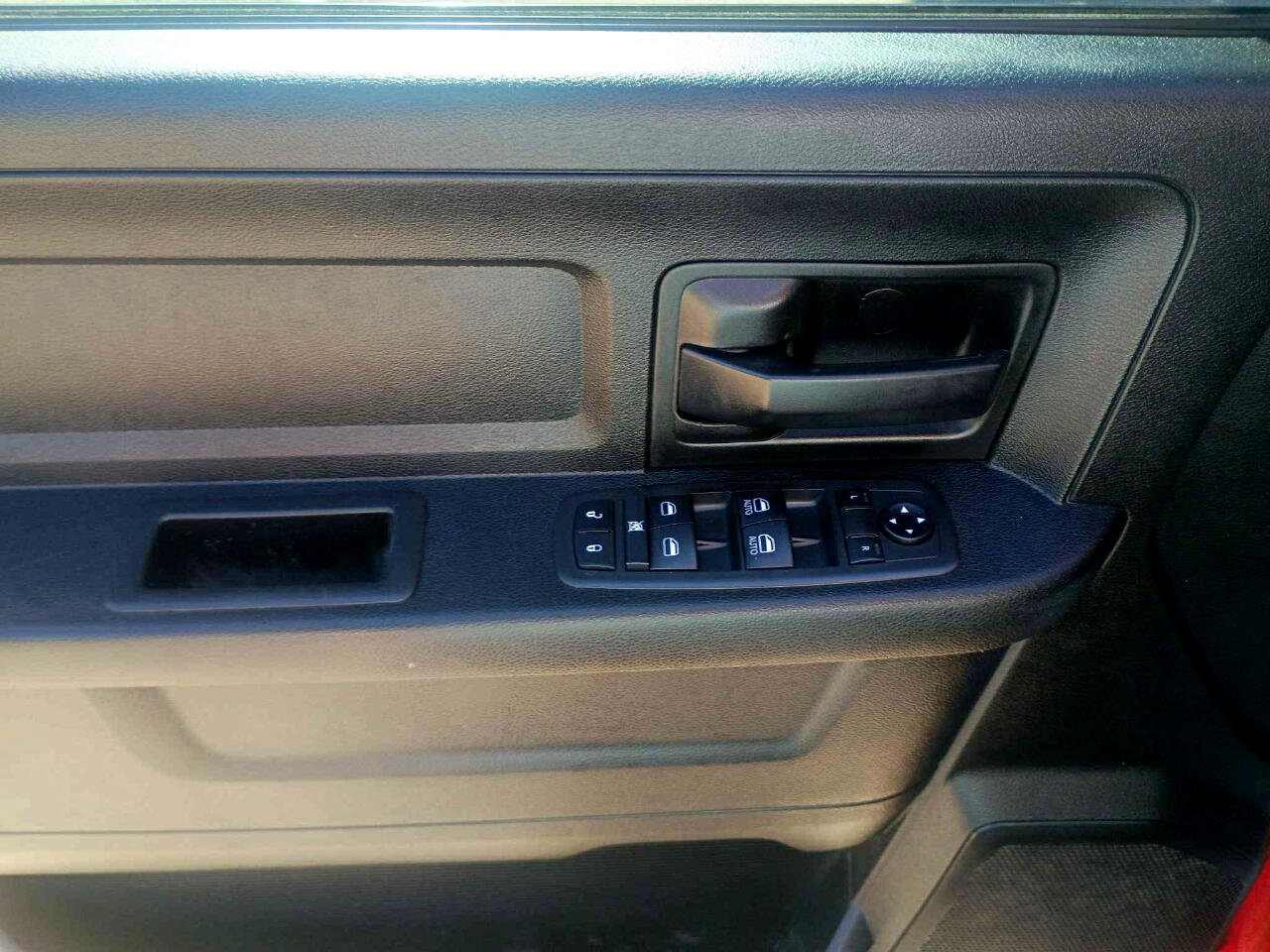 Used 2020 RAM 3500 Tradesman image 12