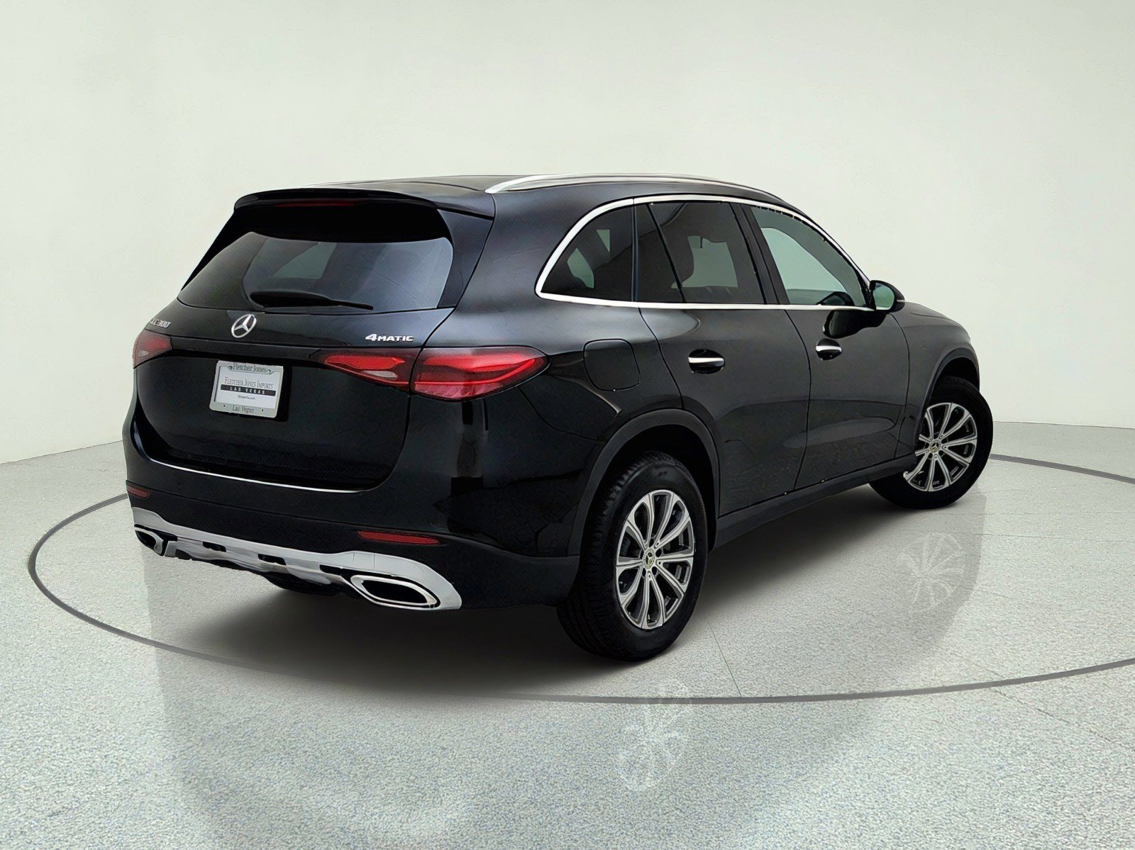 Certified 2026 Mercedes-Benz GLC 300 4MATIC image 9