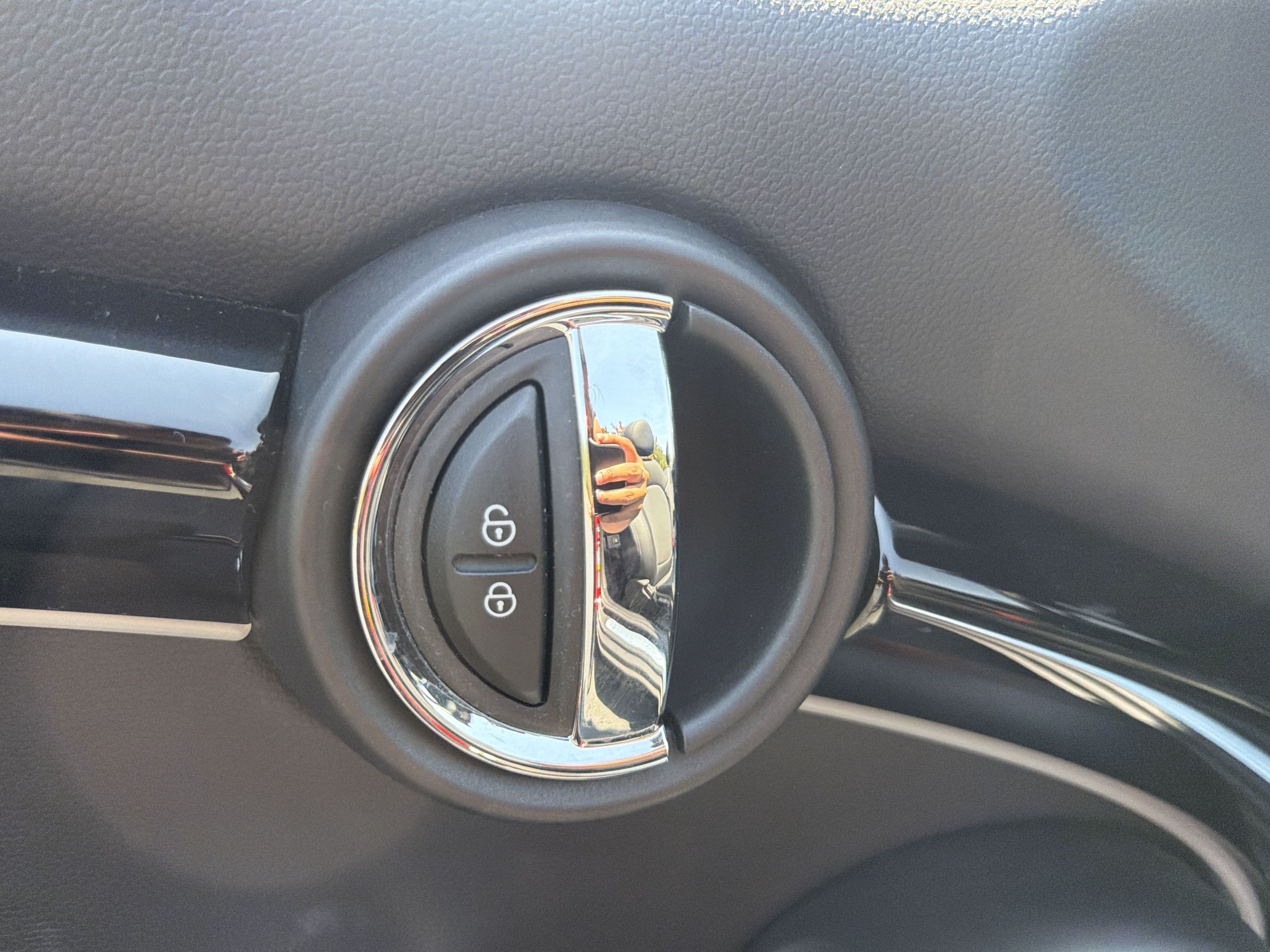 Certified 2024 MINI Cooper Convertible FWD image 24