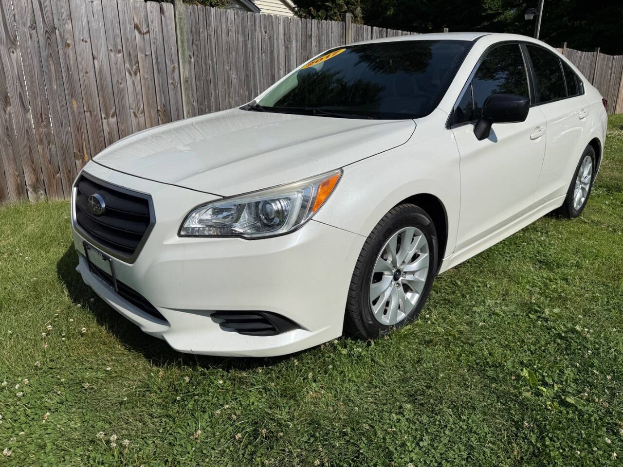 Used 2017 Subaru Legacy 2.5i w/ Alloy Wheel Package AWD/4WD image 2