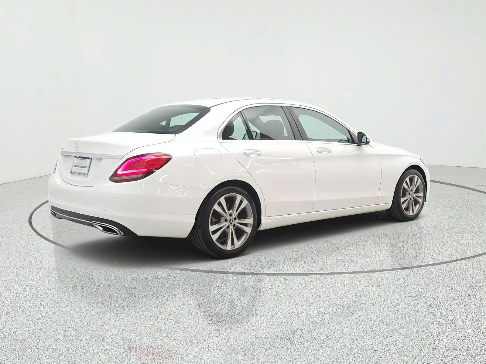Used 2020 Mercedes-Benz C 300 Sedan image 5