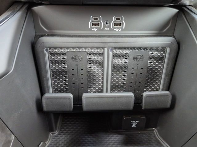 New 2026 RAM 4500 4x4 Crew Cab DRW w/ Laramie Trim Package image 20