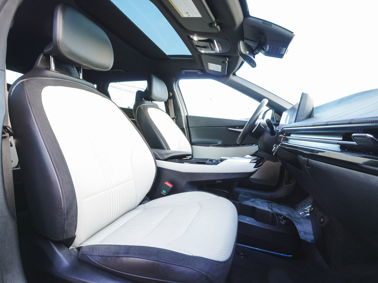 Used 2023 Kia EV6 GT-Line w/ GT-Line White Seat Package image 41