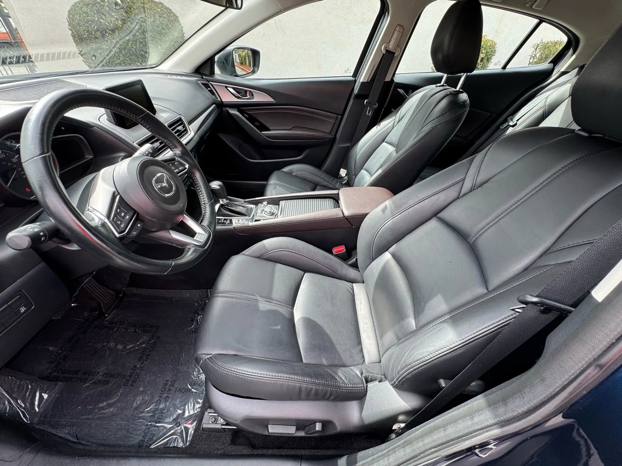 Used 2018 MAZDA MAZDA3 Touring image 11