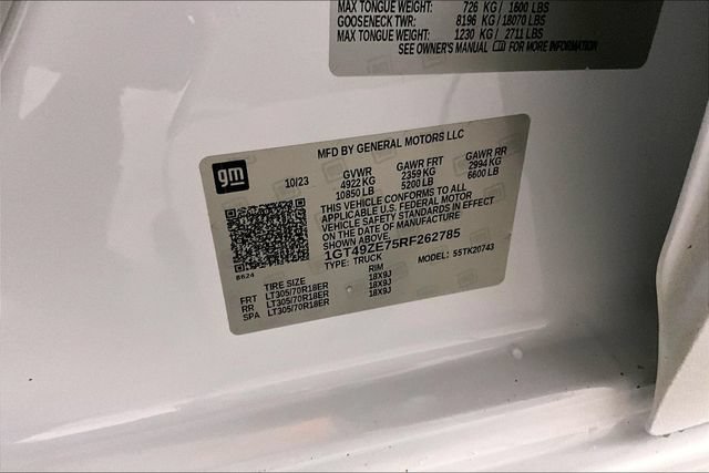 Used 2024 GMC Sierra 2500 AT4X AWD/4WD image 32