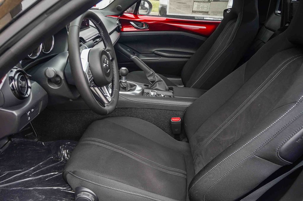 New 2026 MAZDA MX-5 Miata Club w/ Appearance Package RWD image 21