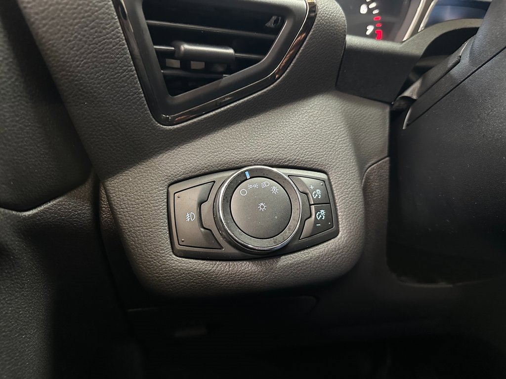 Used 2014 Ford Escape Titanium image 18
