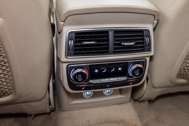 Used 2019 Audi Q7 3.0T Prestige AWD/4WD image 32