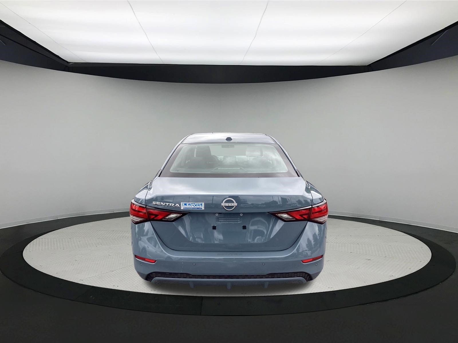 Used 2025 Nissan Sentra SV FWD image 7