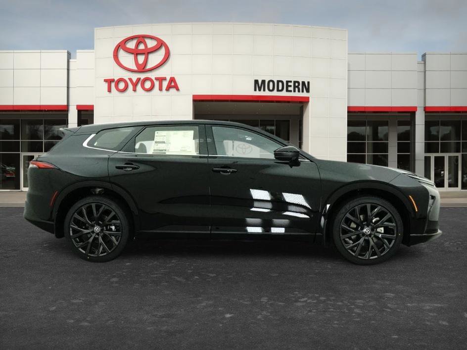 New 2026 Toyota Crown Signia AWD/4WD image 6