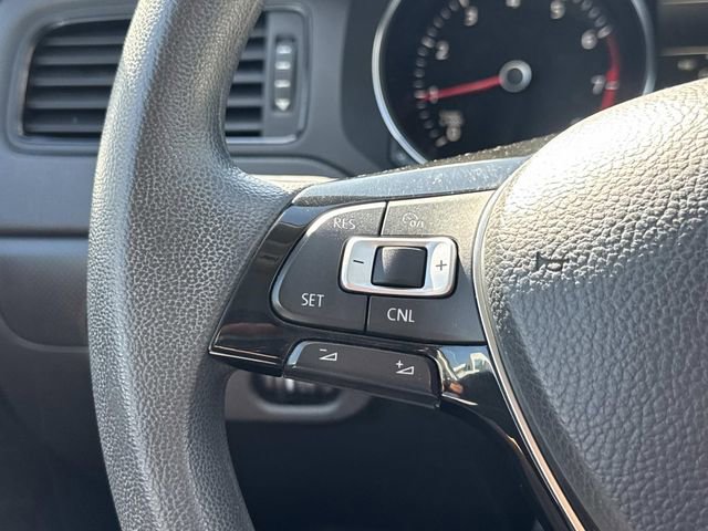 Used 2016 Volkswagen Jetta S image 15