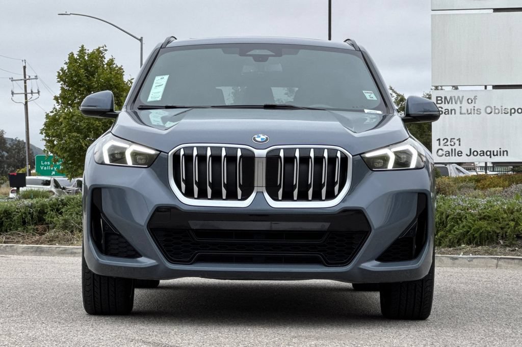 Used 2023 BMW X1 xDrive28i w/ M Sport Package AWD/4WD image 8