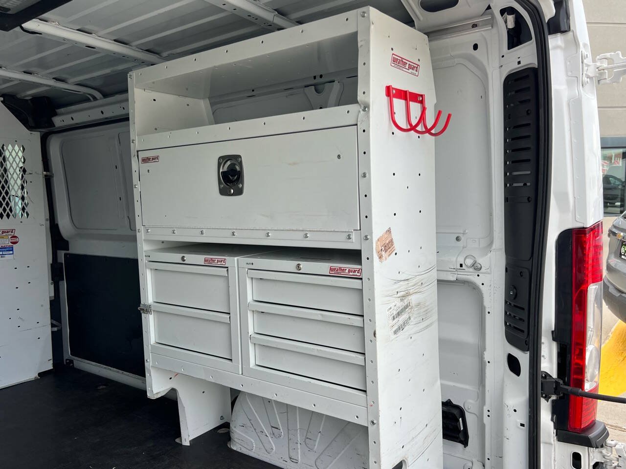 Used 2022 RAM ProMaster 2500 w/ Convenience Group FWD image 13