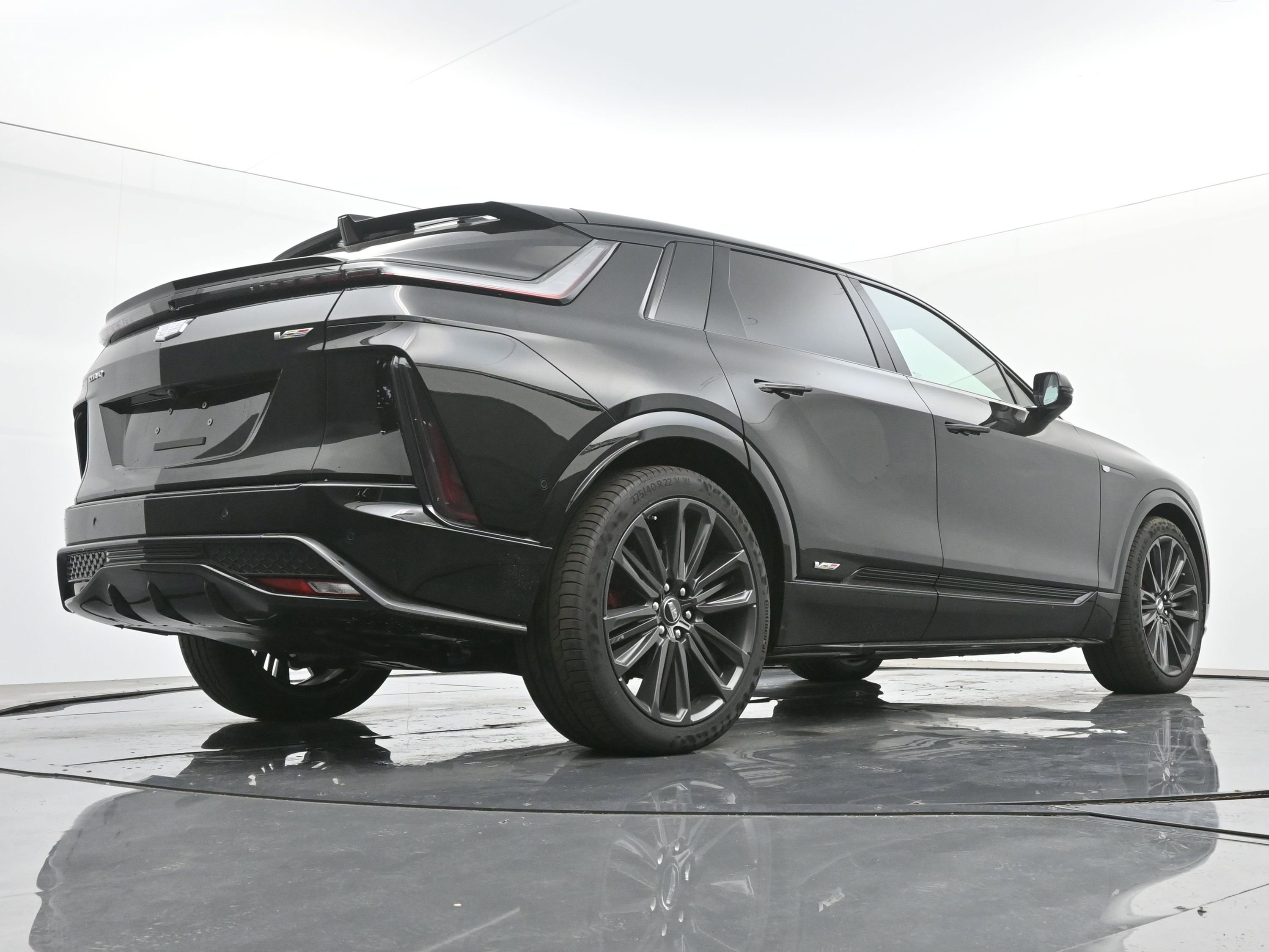 New 2026 Cadillac Lyriq V w/ LPO, Floor Liner Package image 19