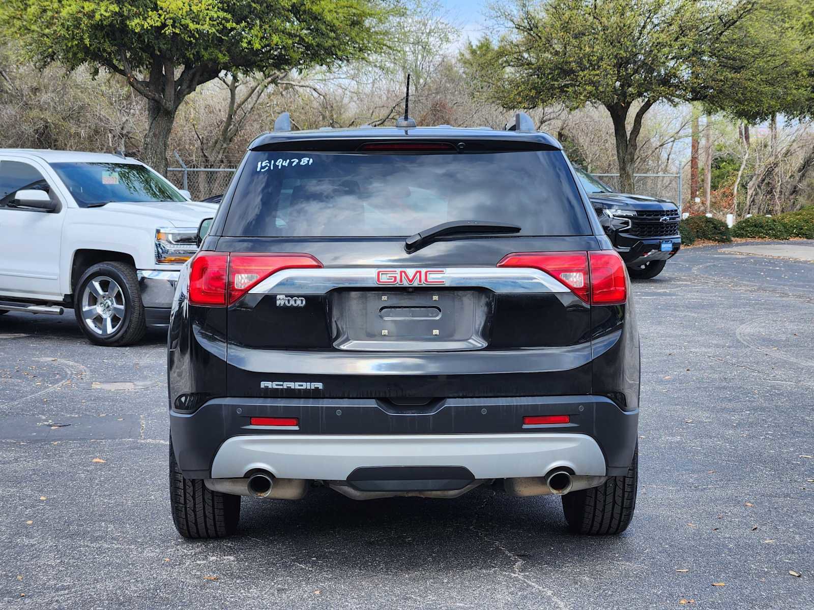 Used 2018 GMC Acadia SLT image 6