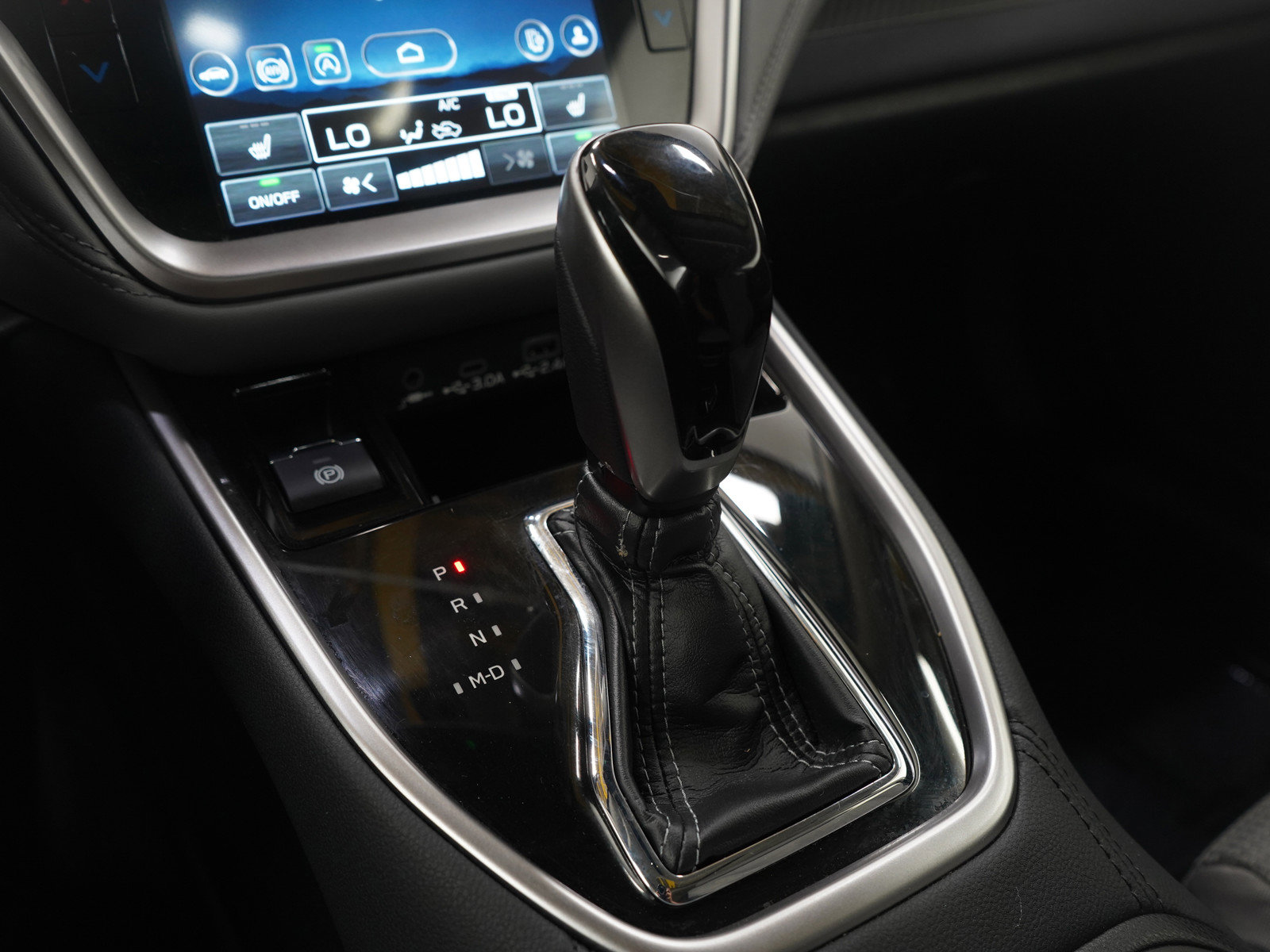 Used 2024 Subaru Outback Premium image 23