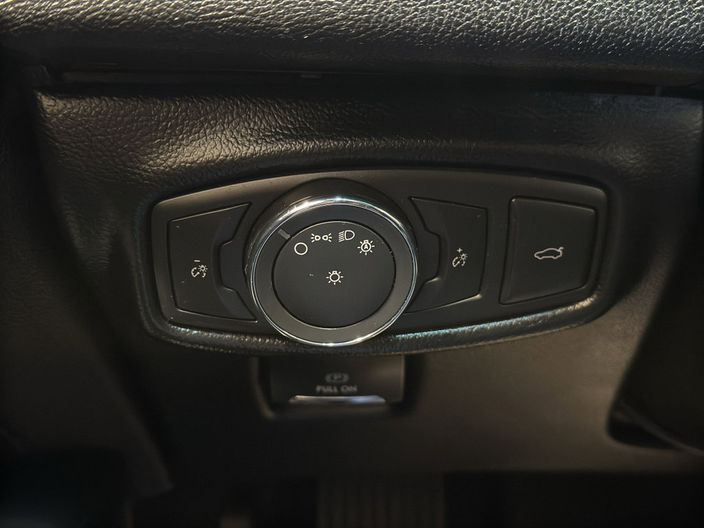 Used 2017 Lincoln MKZ Premiere image 29