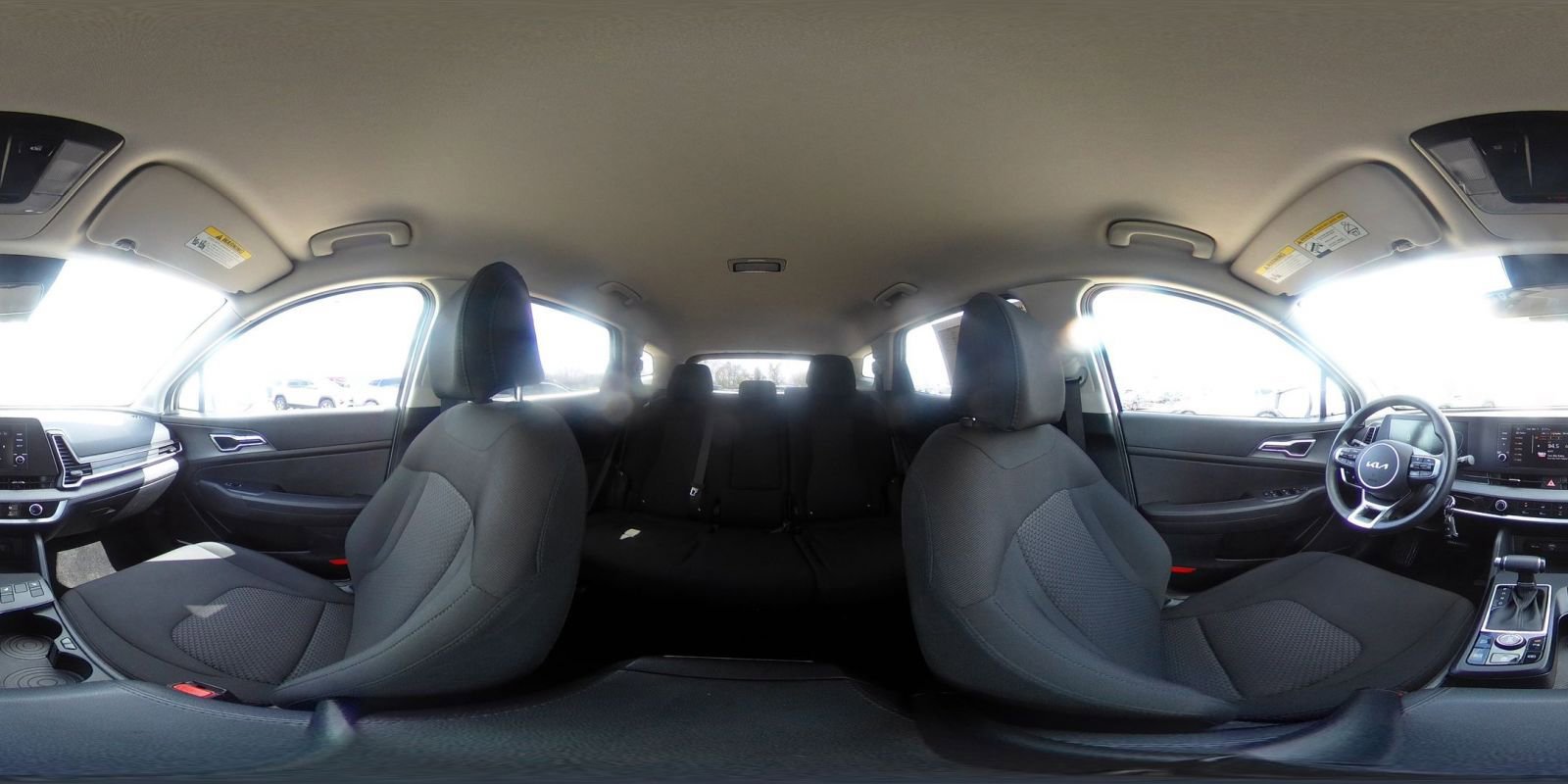 Used 2025 Kia Sportage LX image 41