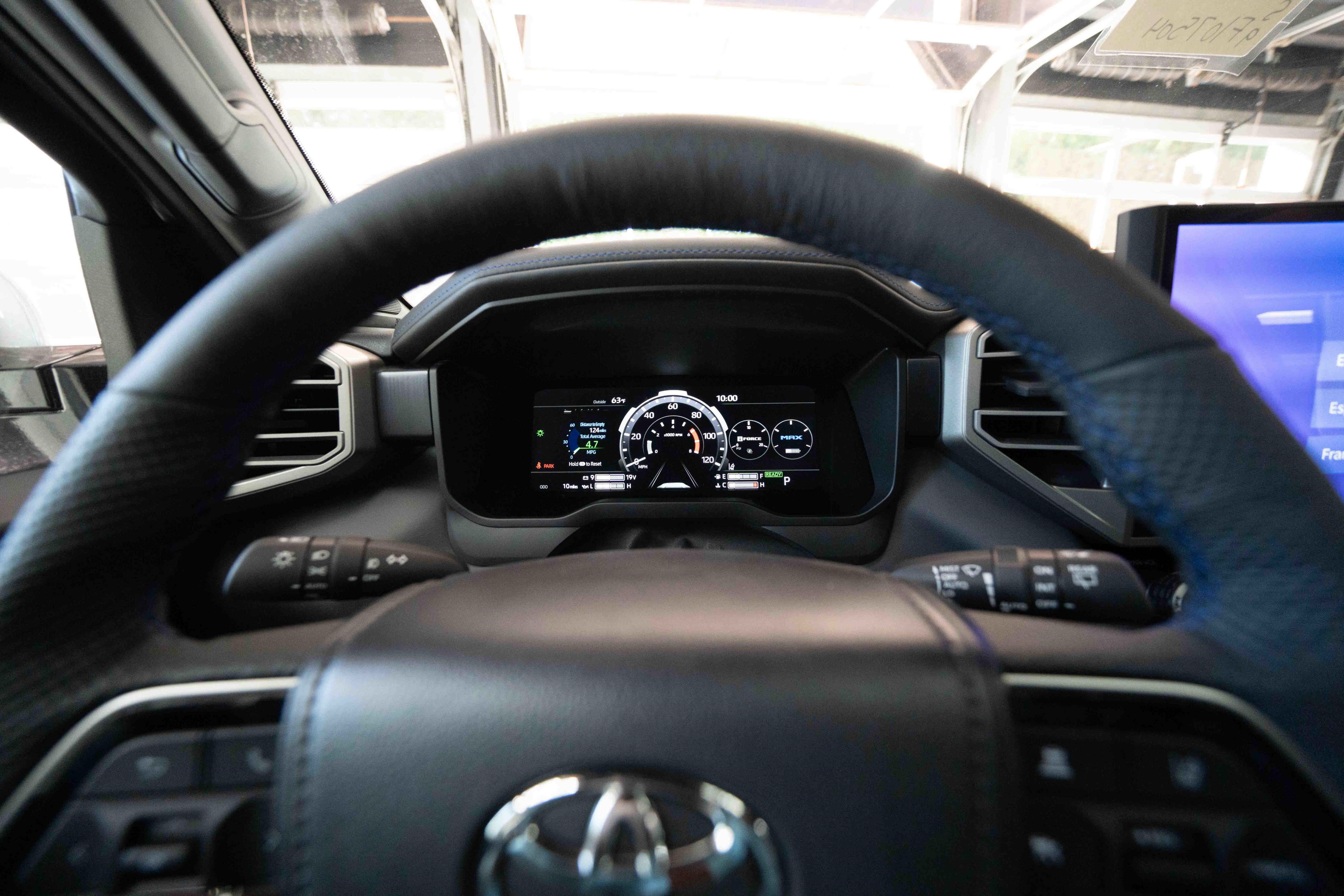 New 2026 Toyota Sequoia Platinum AWD/4WD image 15