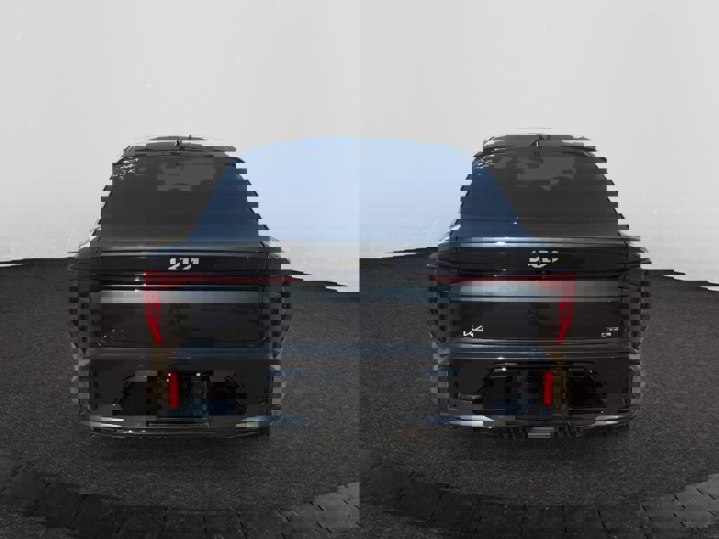 Used 2025 Kia K4 GT-Line w/ GT-Line Sunroof Package image 6